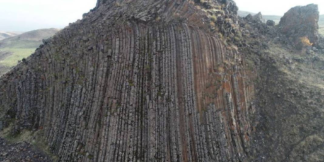 Türkiye’de keşfedilmeyi bekleyen milyonlarca yıllık tarih: Oluşumu tamamen volkanik hareketlerden… 3